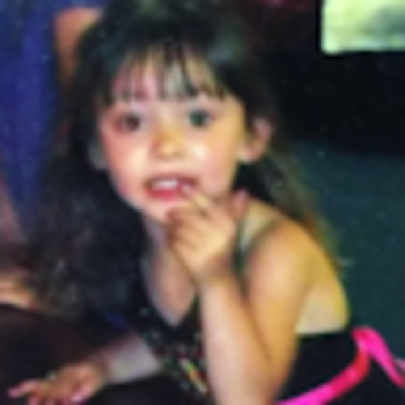 Meet your Posher, Julia - Picture 1 of 1